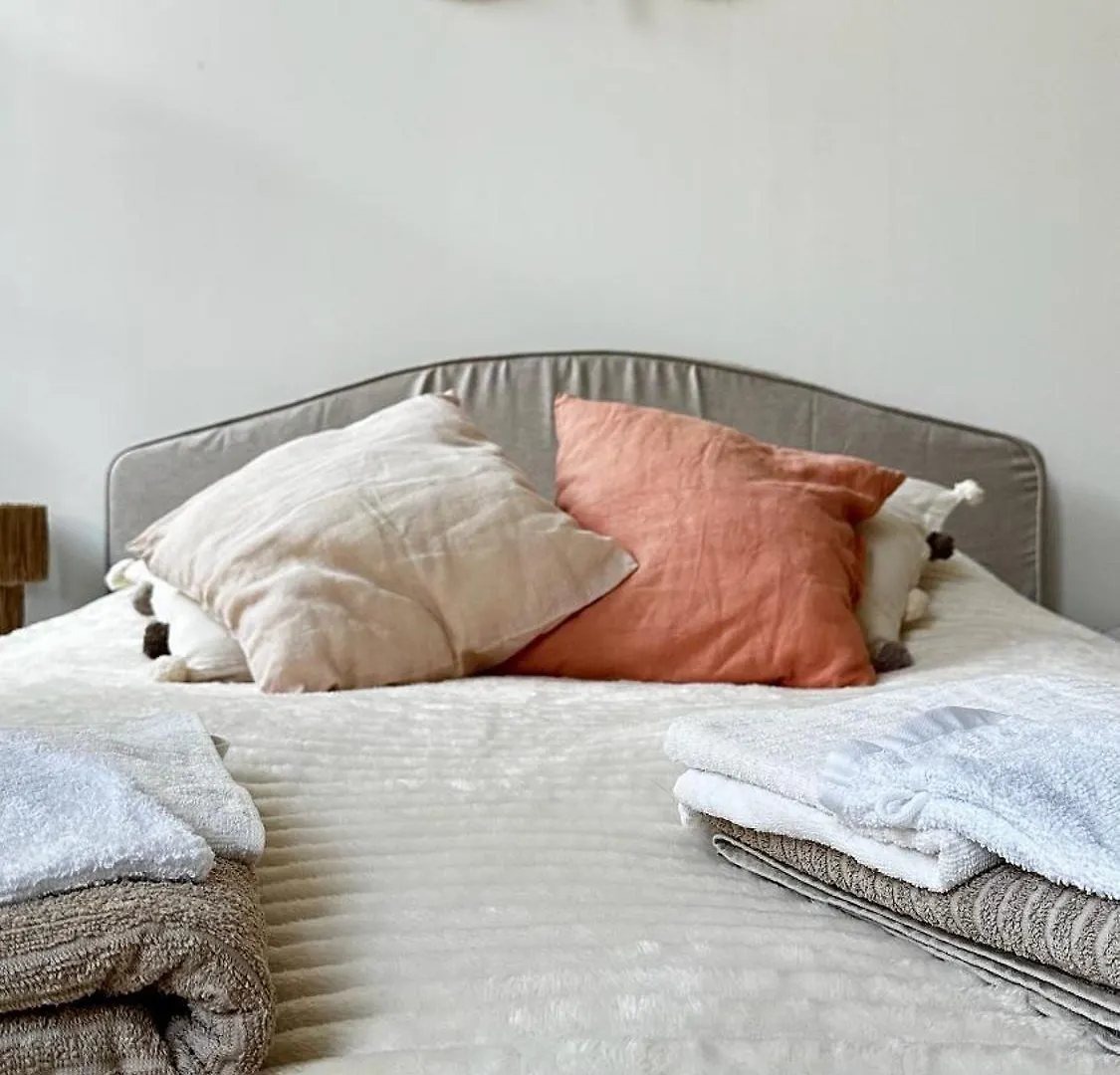 Appartement Intra-Muros Climatise Coeur Historique Avignon 0*,  France