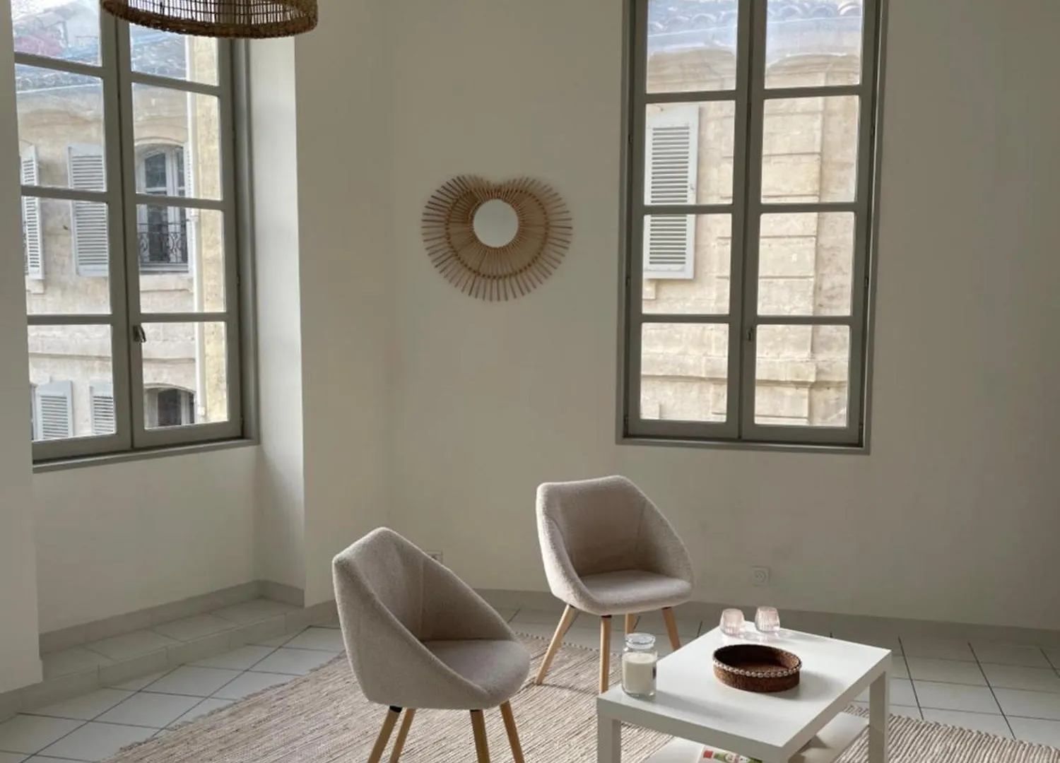 Appartement Intra-Muros Climatise Coeur Historique アヴィニョン